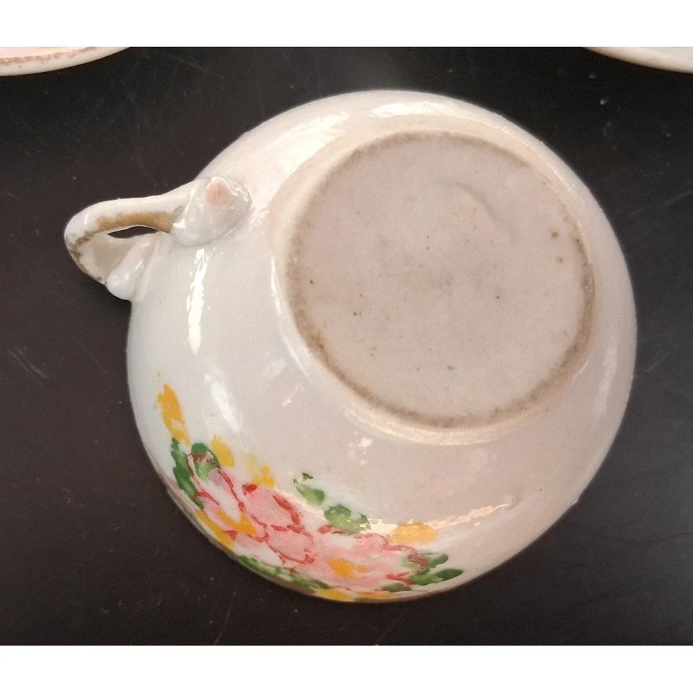 Vintage Miniature Floral Tea Set Creamer Sugar Bowl Teacup Saucers Gold Rim 6pc
